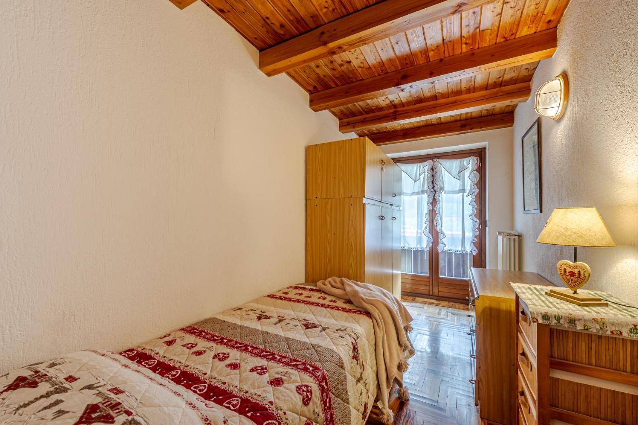 Апартаменти Casa Beatrice - Wifi, Parcheggio E Vista Montagna - Cour 0231 Курмайор Екстер'єр фото